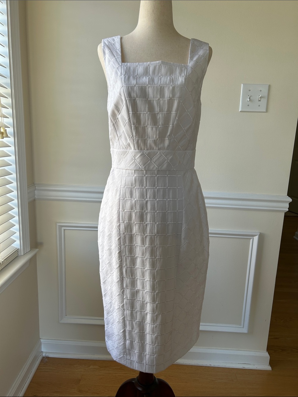 Brooks Brothers White Textured Square-Neck Sheath Midi Dress